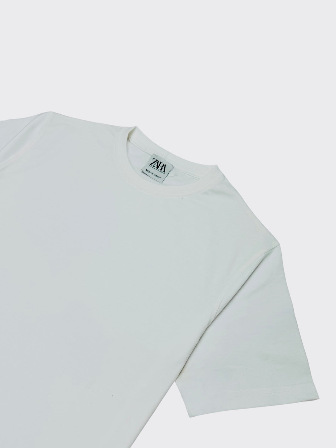 Z.A.R.A Basic T-Shirt (White)