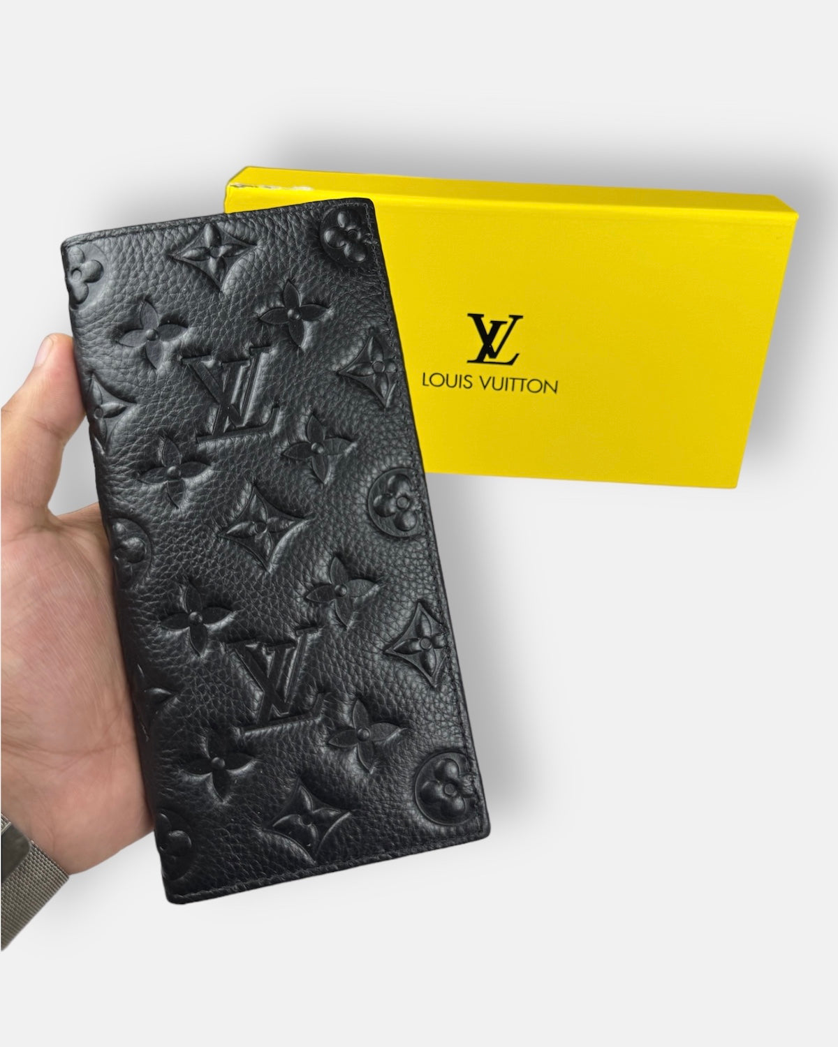 L.V Imported Long wallet 66601C